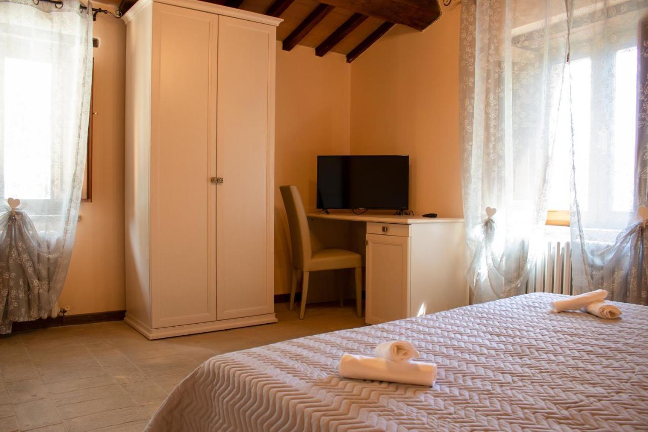 Casale San Sabino Hotel Spoleto Exterior photo